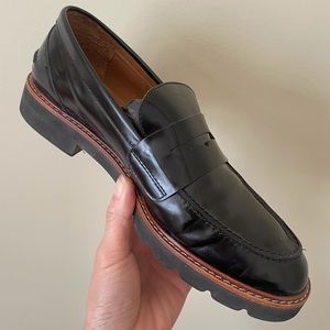 COACH BLACK PATENT LEATHER LOAFER